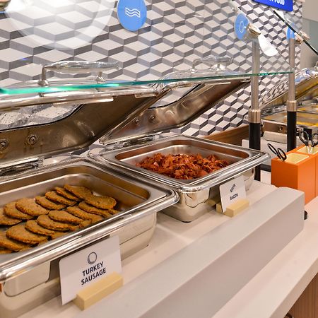 Holiday Inn Express & Suites Fond Du Lac By Ihg Luaran gambar
